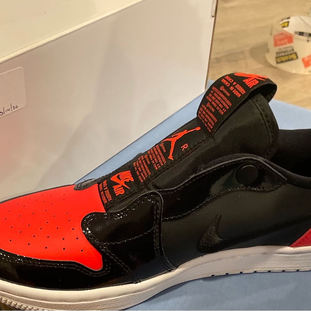Nike Air Jordan retro slip on - Black and Red